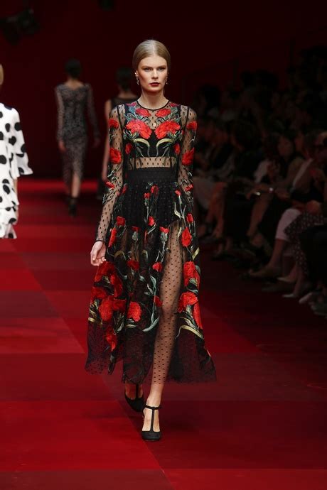 abito pubblicita dolce gabbana|vestiti dg dolce e gabbana.